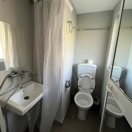 Albanian Garden 3* Gjilek