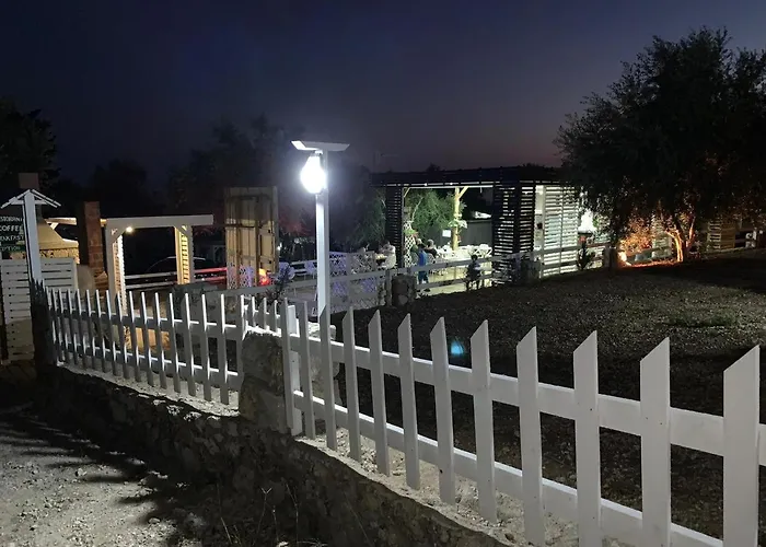 Albanian Garden 3*